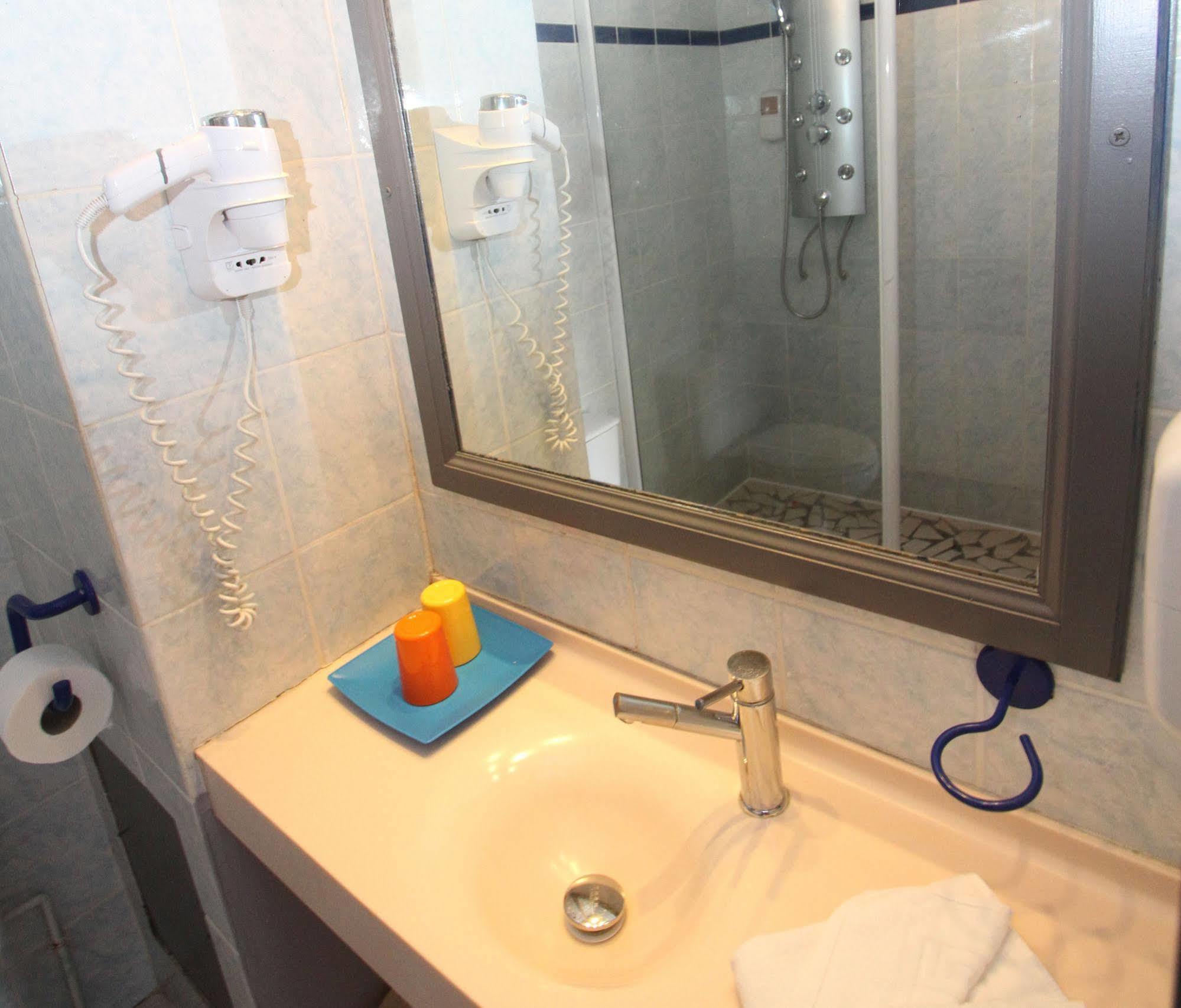 Hotel La Maison Creole Le Gosier  Dış mekan fotoğraf